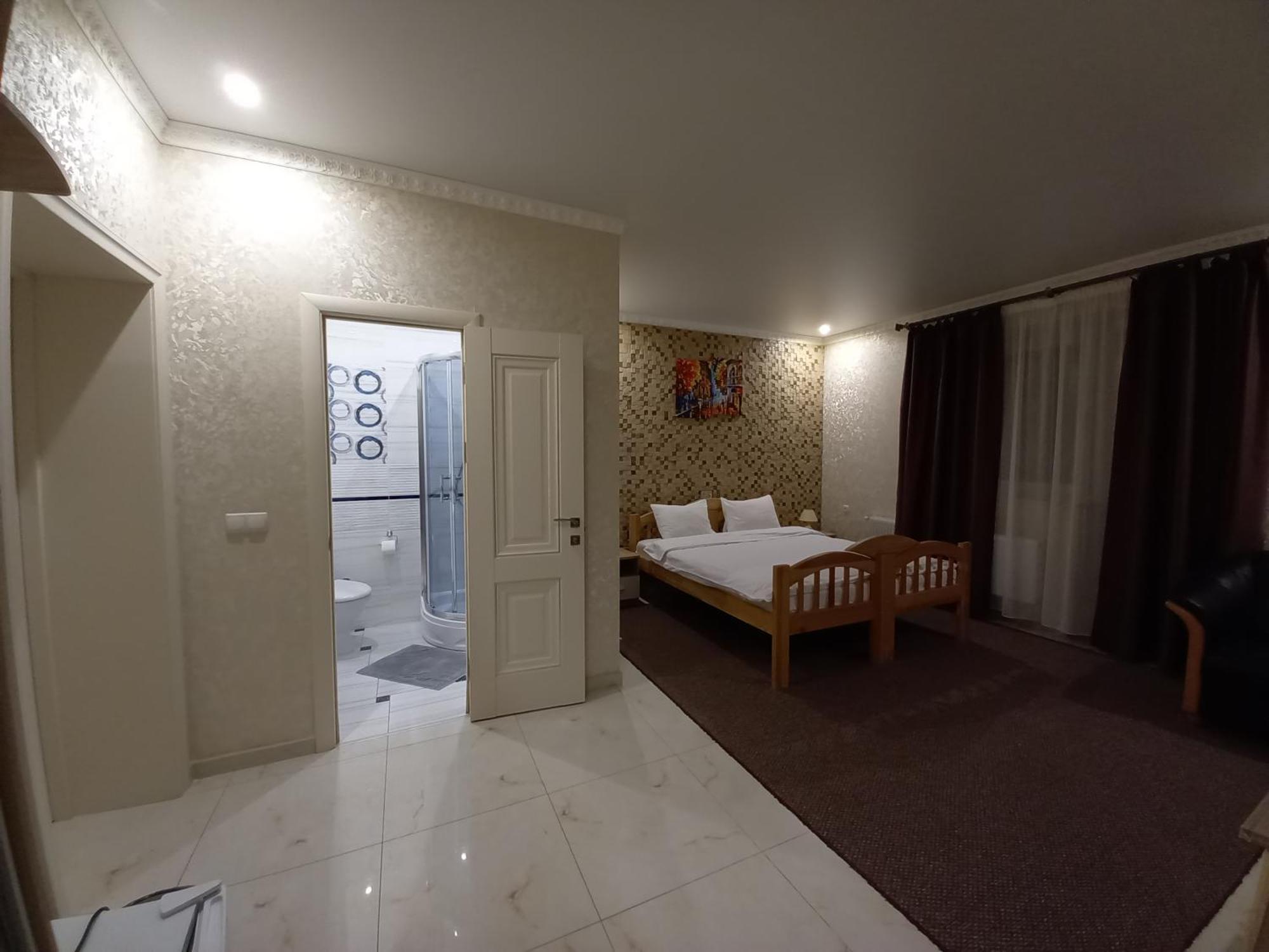 Готель River House Oeman Buitenkant foto