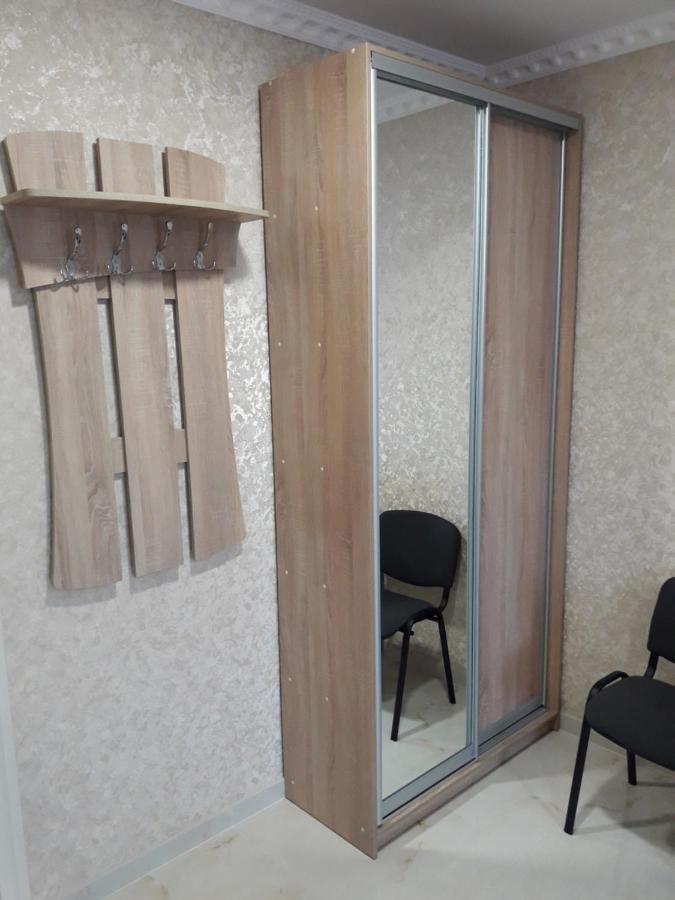 Готель River House Oeman Buitenkant foto